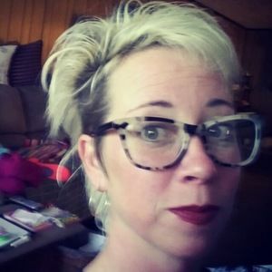 Meet your Posher, Wendy